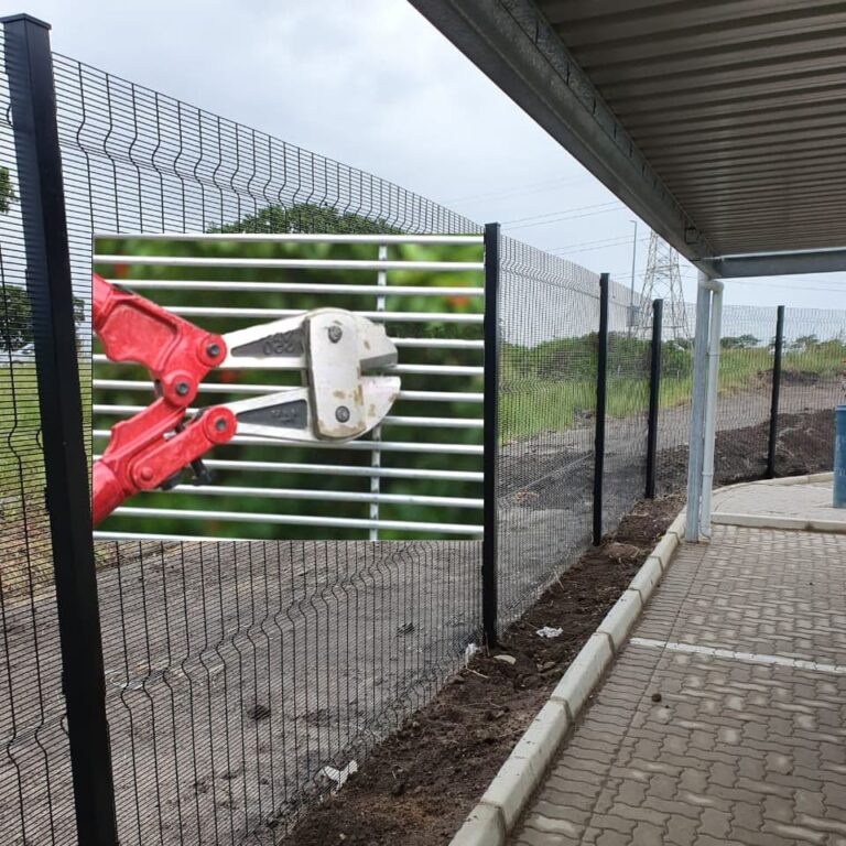 Anti-cut Clear View Fence