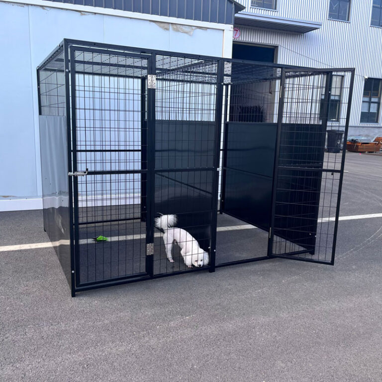 Welded dog kennel